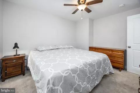Bedroom - 23078 Nanticoke Rd, Quantico, MD 21856 photo 2 of 5