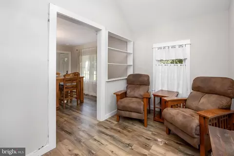 Entry Way - 23078 Nanticoke Rd, Quantico, MD 21856 photo 5 of 11