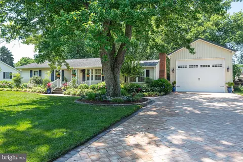122 May Dr, Salisbury, MD 21804