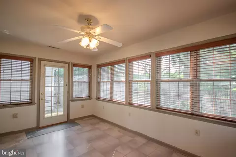 1038 E Schumaker Manor Dr, Salisbury, MD 21804 photo 14