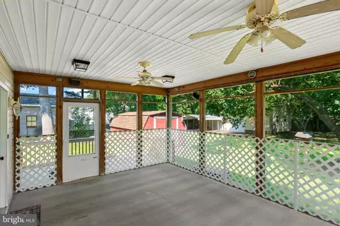103 Howard St, Hebron, MD 21830 photo 18