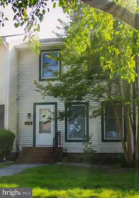 906 Tamarac Dr, Salisbury, MD 21804