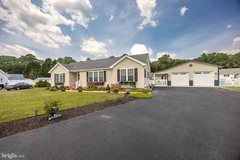404 Peachtree Ct, Hebron, MD 21830 photo 4