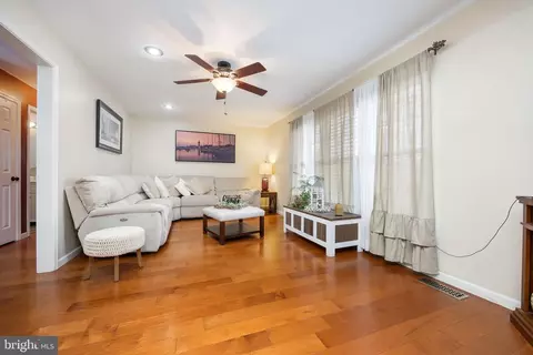 404 Peachtree Ct, Hebron, MD 21830 photo 10