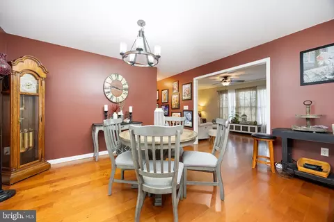 404 Peachtree Ct, Hebron, MD 21830 photo 22