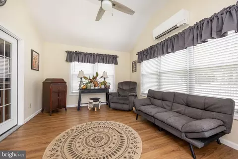 404 Peachtree Ct, Hebron, MD 21830 photo 29