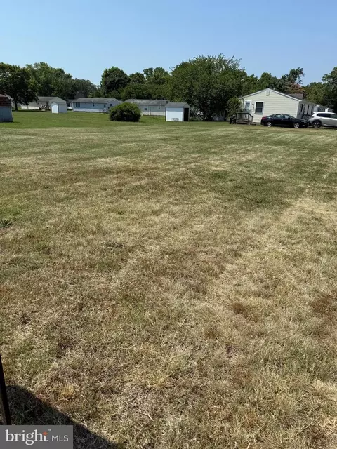207 N 209 N Dulany Ave, Fruitland, MD 21826