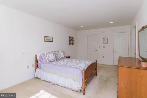 Bedroom - 1048 Caravan Way, Salisbury, MD 21804 photo 3 of 16