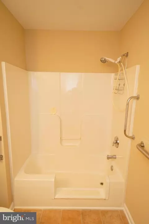 Bath - 7351 Main St, Willards, MD 21874 photo 5 of 8