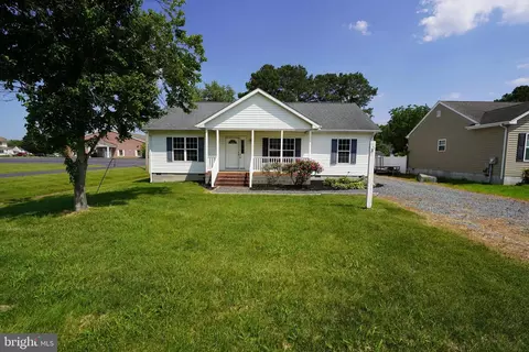7351 Main St, Willards, MD 21874