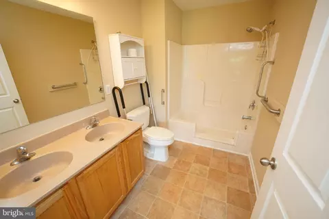 Bath - 7351 Main St, Willards, MD 21874 photo 7 of 8