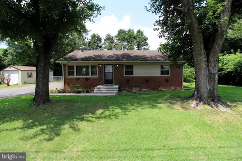 202 Benjamin Ave, Salisbury, MD 21804 photo 1