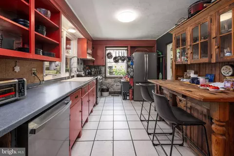 Kitchen - 604 N Main St, Hebron, MD 21830 photo 2 of 3