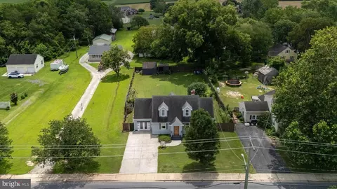 View/Area - 604 N Main St, Hebron, MD 21830 photo 1 of 9