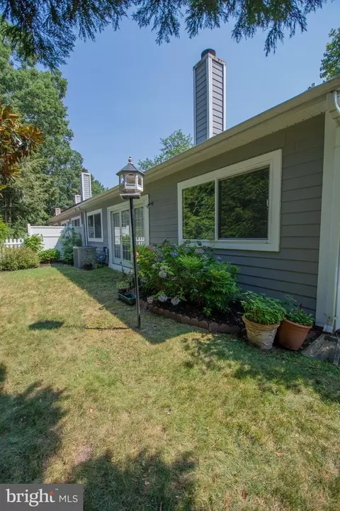 Exterior - 912 James Ct, Salisbury, MD 21804 photo 4 of 5