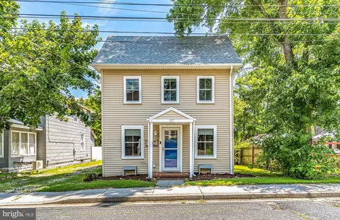 507 Ferry St, Sharptown, MD 21861
