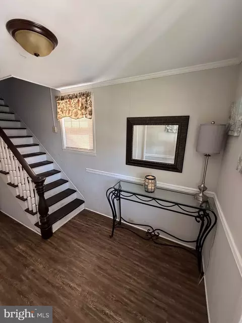 225 Broad St, Salisbury, MD 21801 photo 2