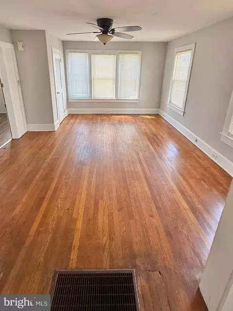 225 Broad St, Salisbury, MD 21801 photo 3
