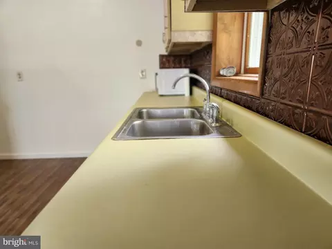 Kitchen - 403 Rose St, Salisbury, MD 21801 photo 2 of 3