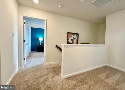 Entry Way - 1316 Fairview Ln, Salisbury, MD 21801 photo 6 of 8