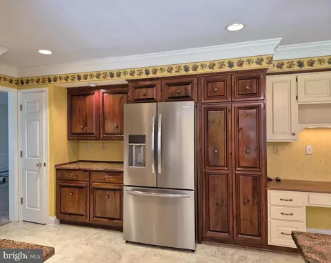 Kitchen - 3896 Five Friars Rd, Salisbury, MD 21804 photo 7 of 9