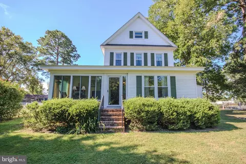 20448 Harbor Rd, Nanticoke, MD 21840