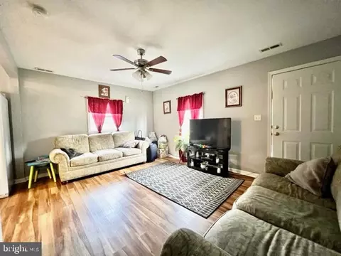 833 E Church St, Salisbury, MD 21804 photo 6