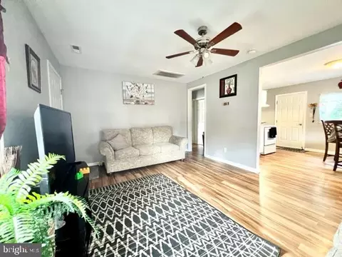 833 E Church St, Salisbury, MD 21804 photo 8