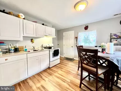 833 E Church St, Salisbury, MD 21804 photo 11
