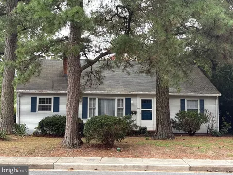 1001 Riverside Dr, Salisbury, MD 21801
