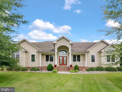 26239 Bosch Ln, Hebron, MD 21830