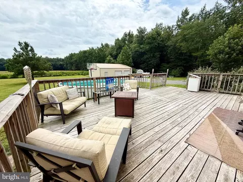 Exterior - 35777 Cobbs Hill Rd, Willards, MD 21874 photo 2 of 7