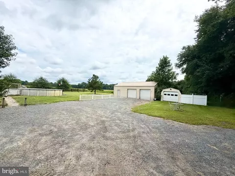 Exterior - 35777 Cobbs Hill Rd, Willards, MD 21874 photo 7 of 7