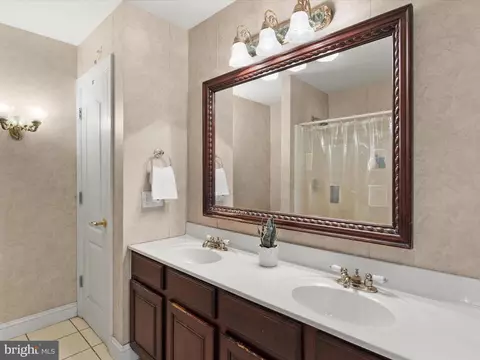 Bath - 27671 Riverside Drive Ext, Salisbury, MD 21801 photo 1 of 4