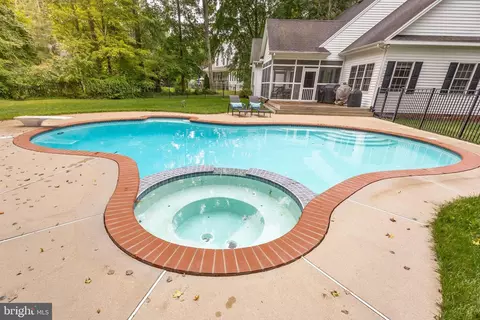Exterior - 7525 E Longfield Dr, Hebron, MD 21830 photo 11 of 23