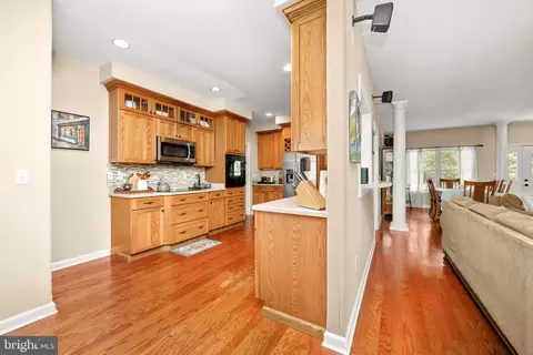 Entry Way - 7525 E Longfield Dr, Hebron, MD 21830 photo 2 of 14