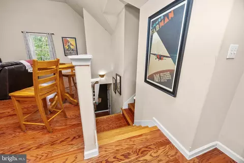 Entry Way - 7525 E Longfield Dr, Hebron, MD 21830 photo 8 of 14