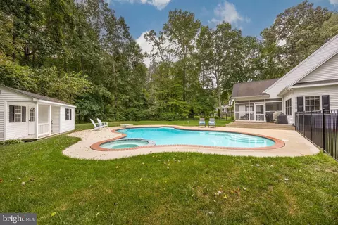 Exterior - 7525 E Longfield Dr, Hebron, MD 21830 photo 9 of 23