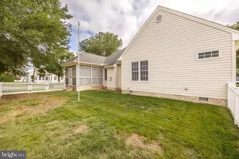 Exterior - 5998 Fire Fly Dr, Salisbury, MD 21801 photo 4 of 10