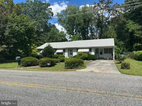 413 Pine Bluff Rd, Salisbury, MD 21801