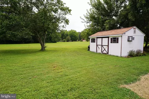 Exterior - 7209 Opal Cir, Hebron, MD 21830 photo 7 of 10