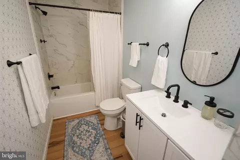 Bath - 7209 Opal Cir, Hebron, MD 21830 photo 2 of 3