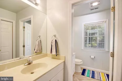 5277 Green Hill Cir, Quantico, MD 21856 photo 26