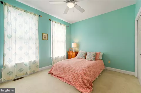 Bedroom - 5973 Smithys Ln, Salisbury, MD 21801 photo 4 of 8