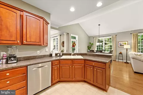 Kitchen - 5973 Smithys Ln, Salisbury, MD 21801 photo 2 of 3
