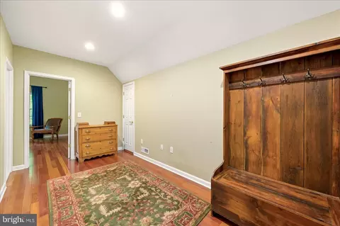 Entry Way - 5973 Smithys Ln, Salisbury, MD 21801 photo 6 of 7