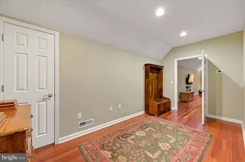 Entry Way - 5973 Smithys Ln, Salisbury, MD 21801 photo 4 of 7