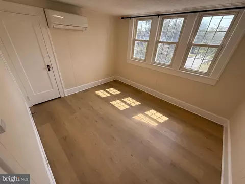 Bedroom - 500 S Main St, Hebron, MD 21830 photo 4 of 6