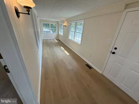 Entry Way - 500 S Main St, Hebron, MD 21830 photo 5 of 7