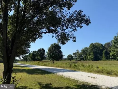 34292 West St, Pittsville, MD 21850